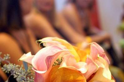 Bouquets and wedding details are so important to the over all look and joyous experience,  I think,  that they are one of my favorite pieces to create...individual, unique expressions of style and classic beauty.