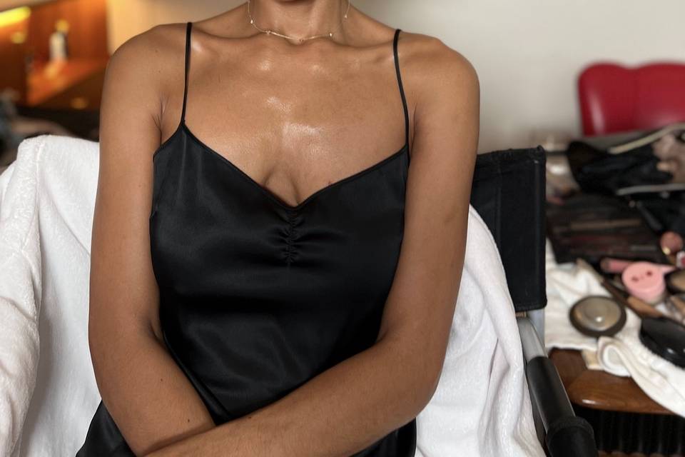 Dewy glam