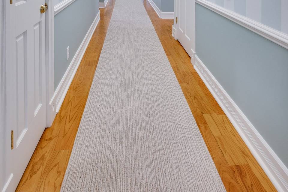 Guest rooms hallway