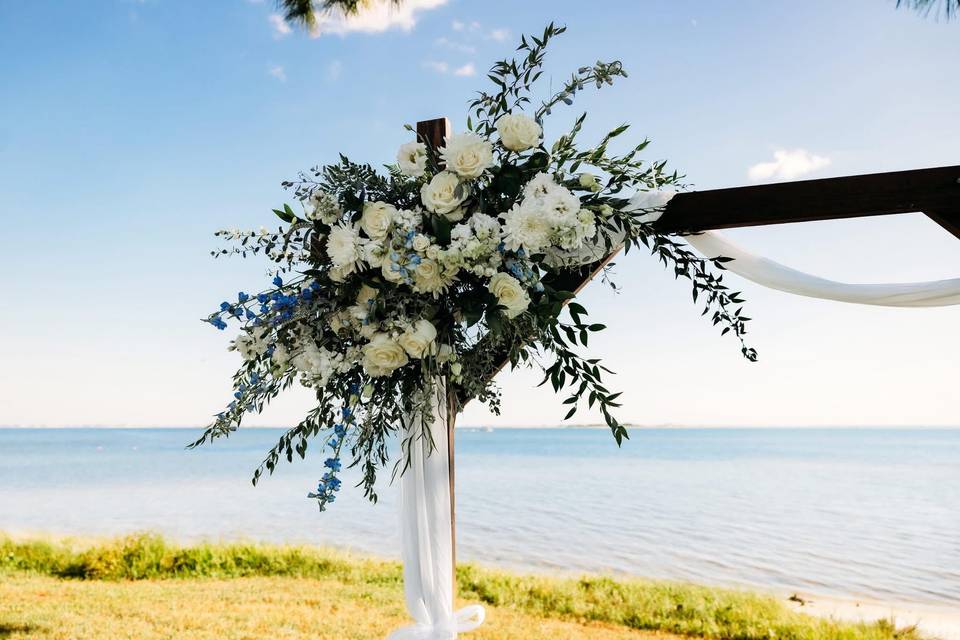 Custom Arbor