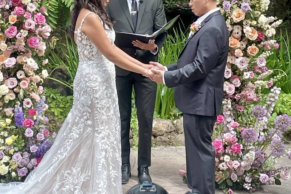 Stunning ceremony florals