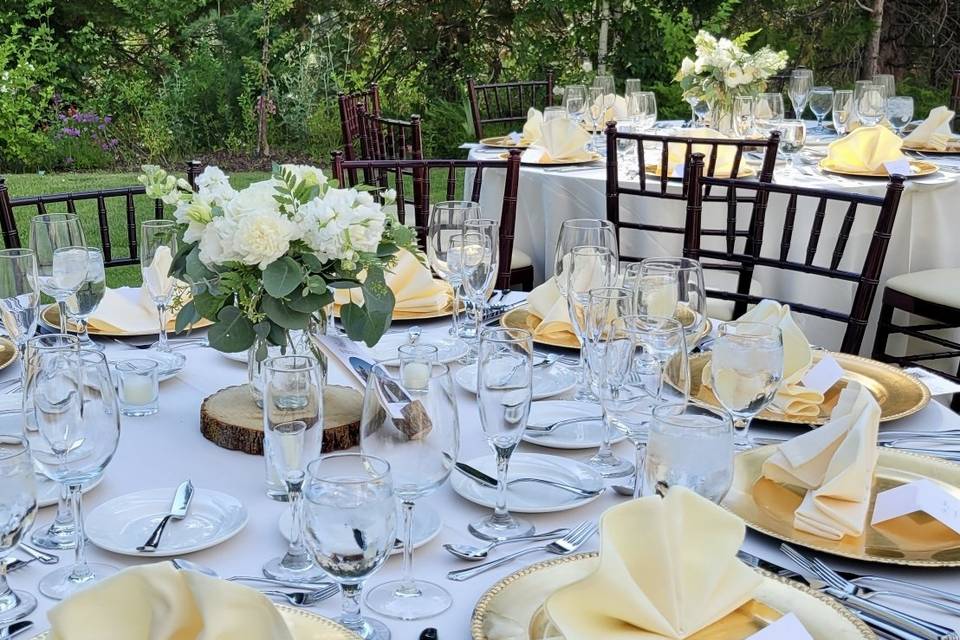 Elegant patio dining