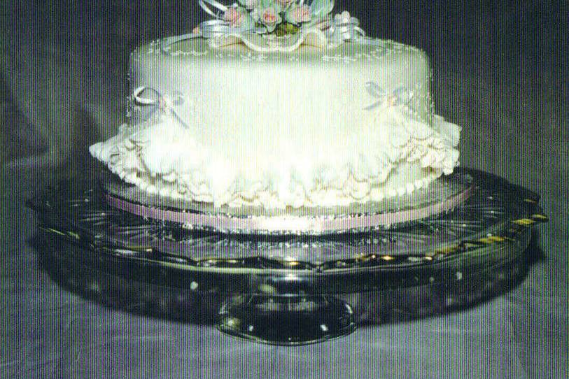 Wedding Cakes by Betty