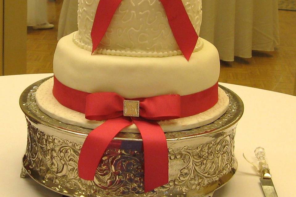 Wedding Cakes by Betty