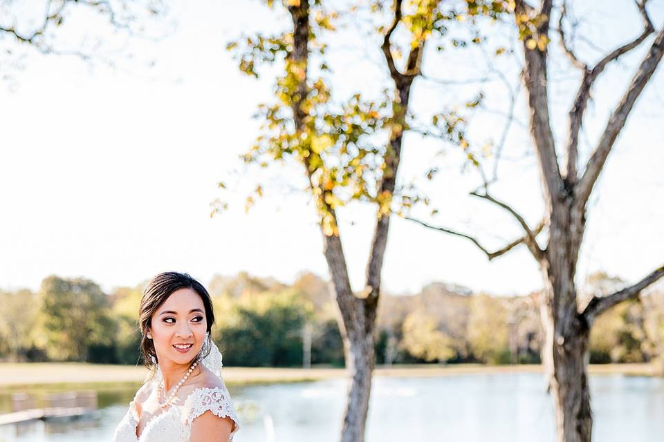 Bride outside Sugarfoot