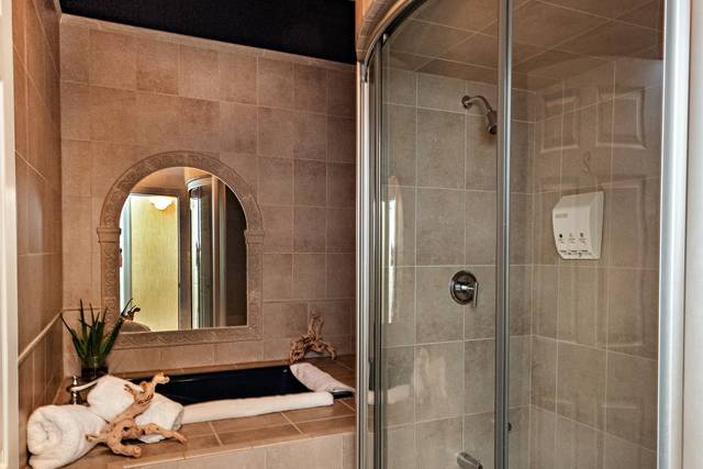 Private steam or bath
