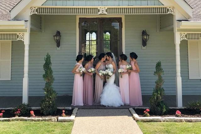 Bella Woods Wedding and Events Center