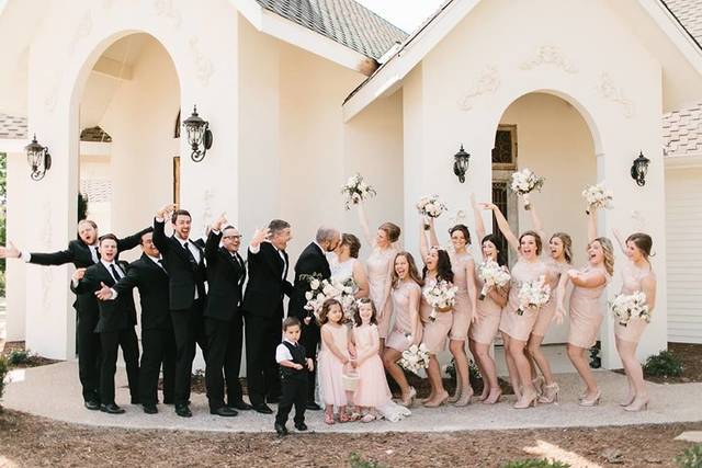 Bella Woods Wedding and Events Center