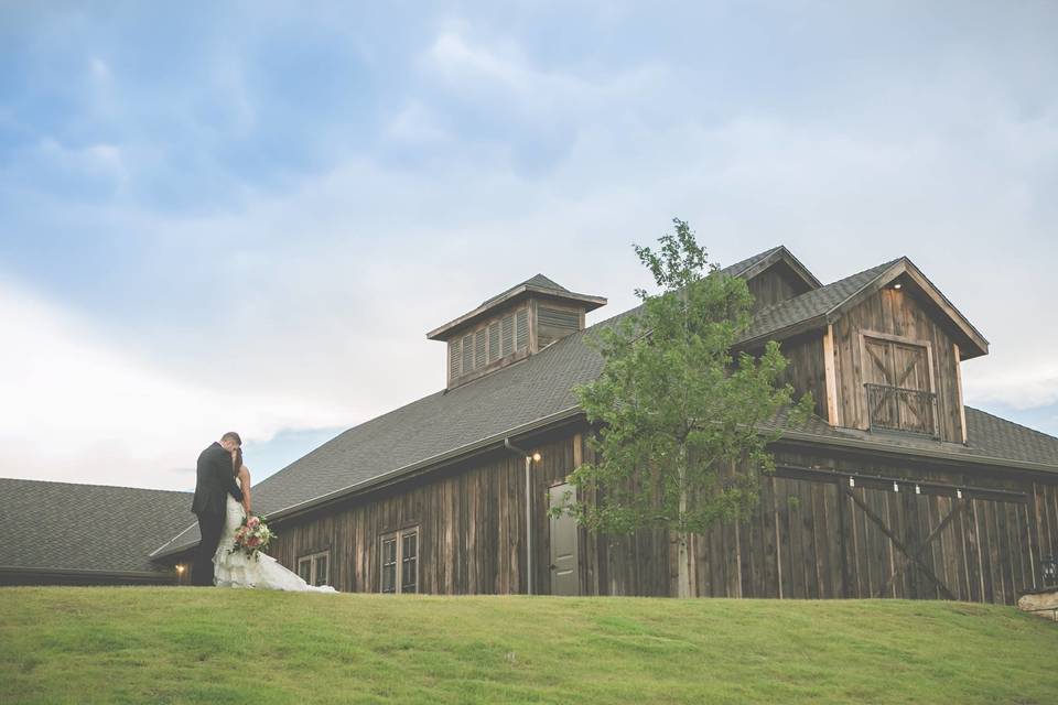 Bella Woods Wedding and Events Center