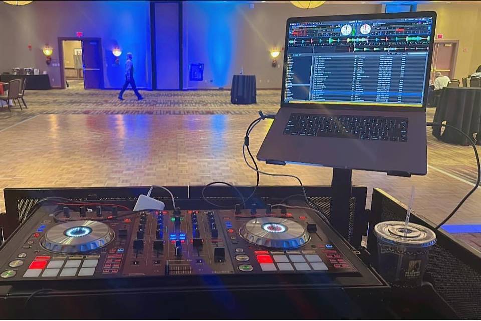 DJ mixer setup