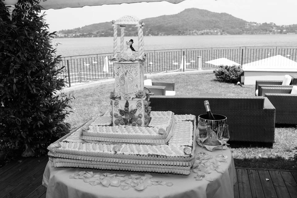 Sogni Confettati - Lakes Weddings