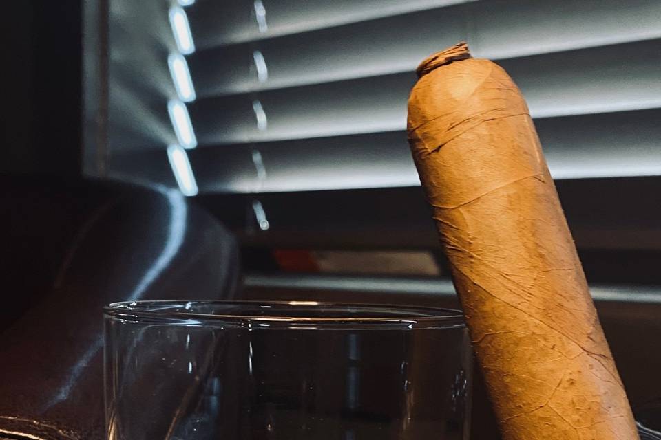 Cigars & whiskeys