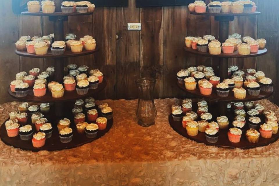 Cupcake stands