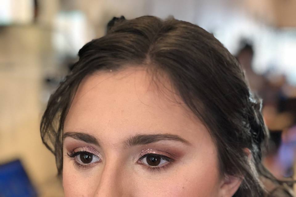 Nude lip and smokey eye