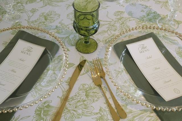 Floral linen & vintage goblet