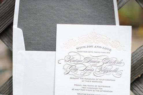 Paper Plane Paperie