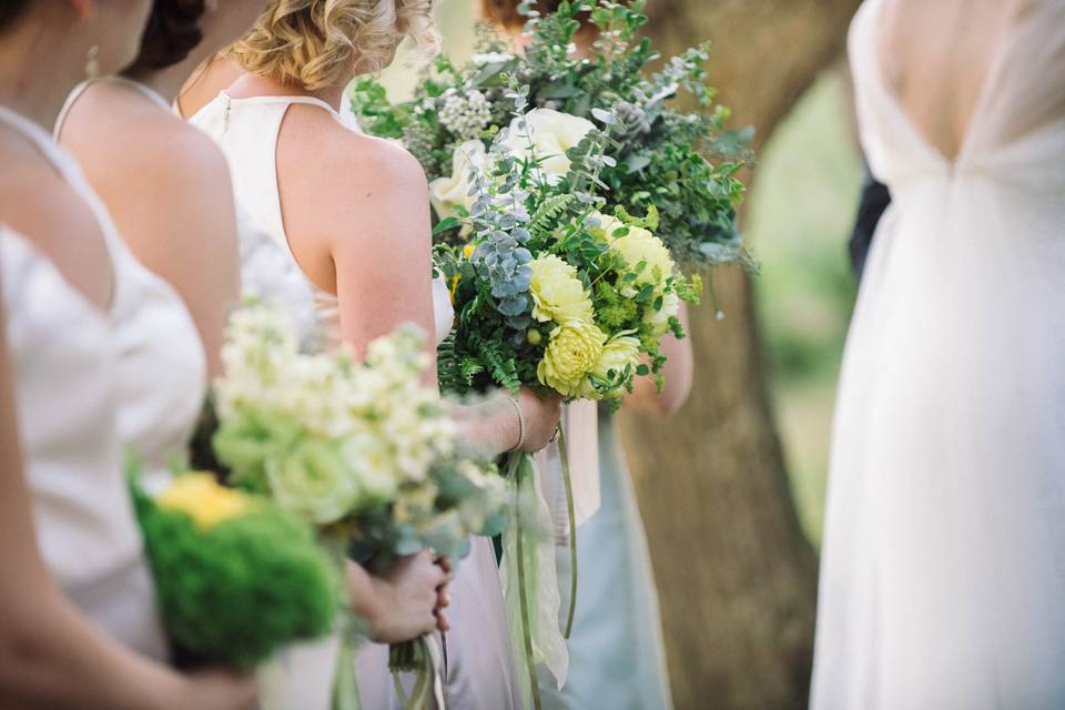 Bouquets of the bridesmaids
