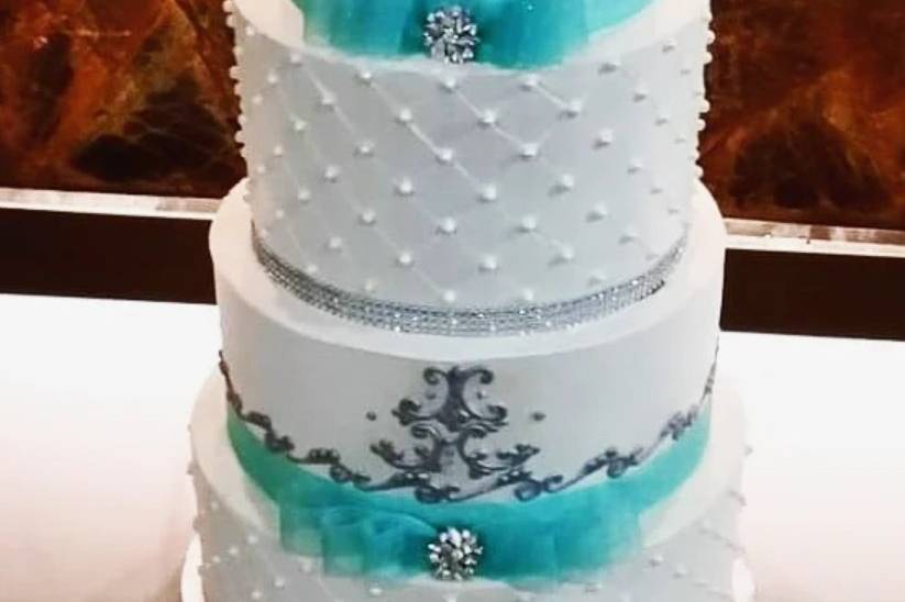 Silver and turquoise cake
