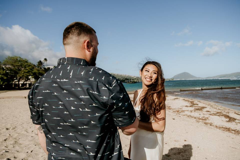 Hawaii Engagement Portraits