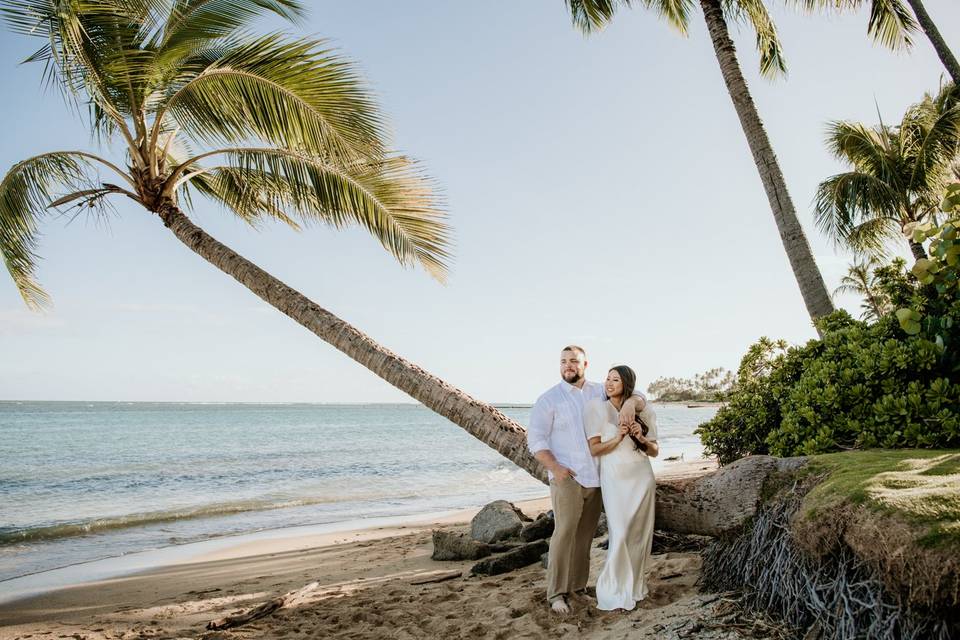 Hawaii Engagement Portraits