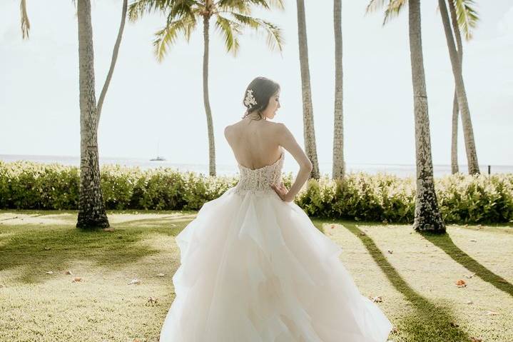 Lanikuhonua Wedding