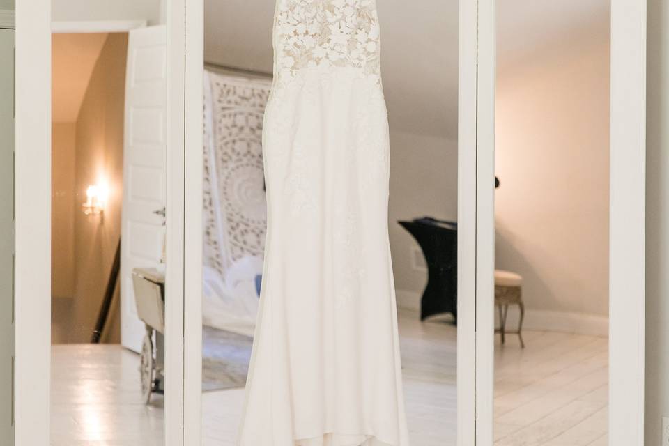 Wedding dress