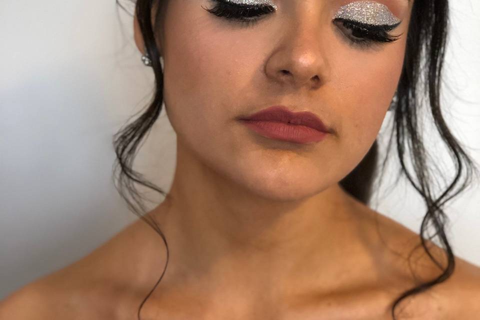 Glam Bride