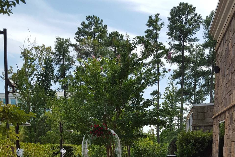 Outdoor patio used as ceremony space