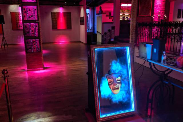Magic Mirror Photo Booth Phila