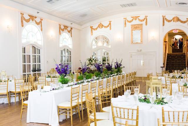 Gold chairs | Sydney bruton photography