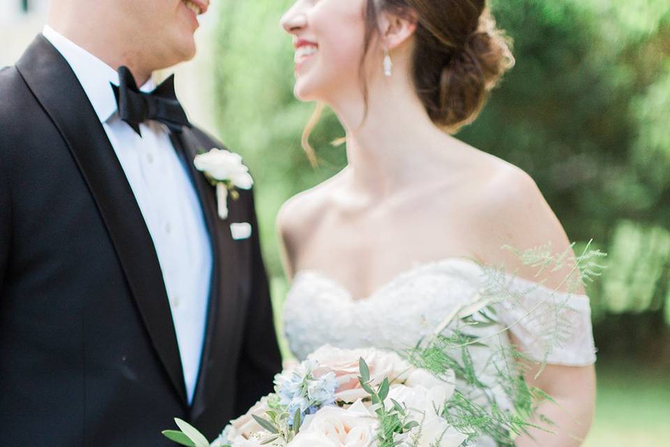 Bridal floral arrangement