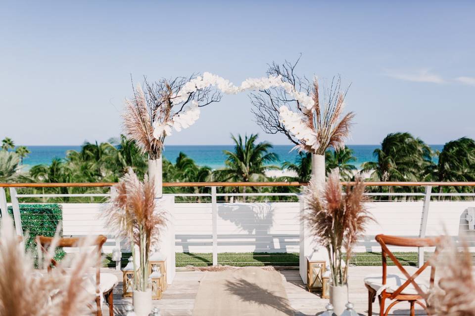 Ocean Front Deck