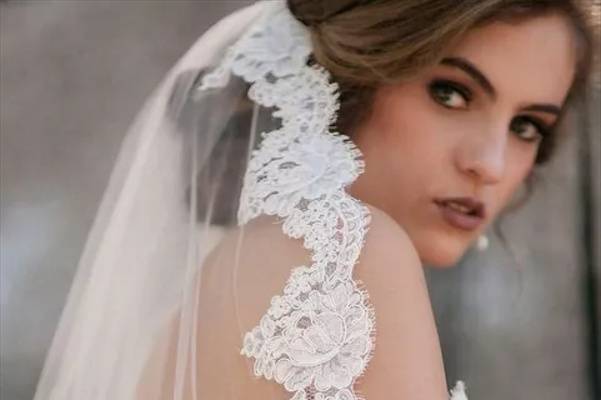 The 10 Best Wedding Dresses in Scottsdale, AZ - WeddingWire