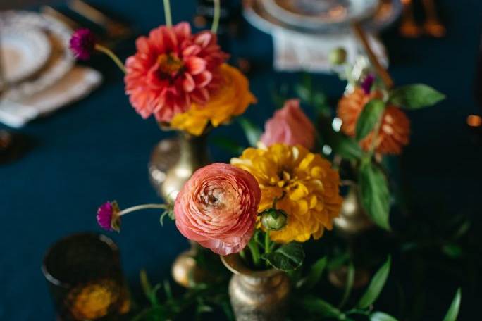 Mismatched vintage wedding