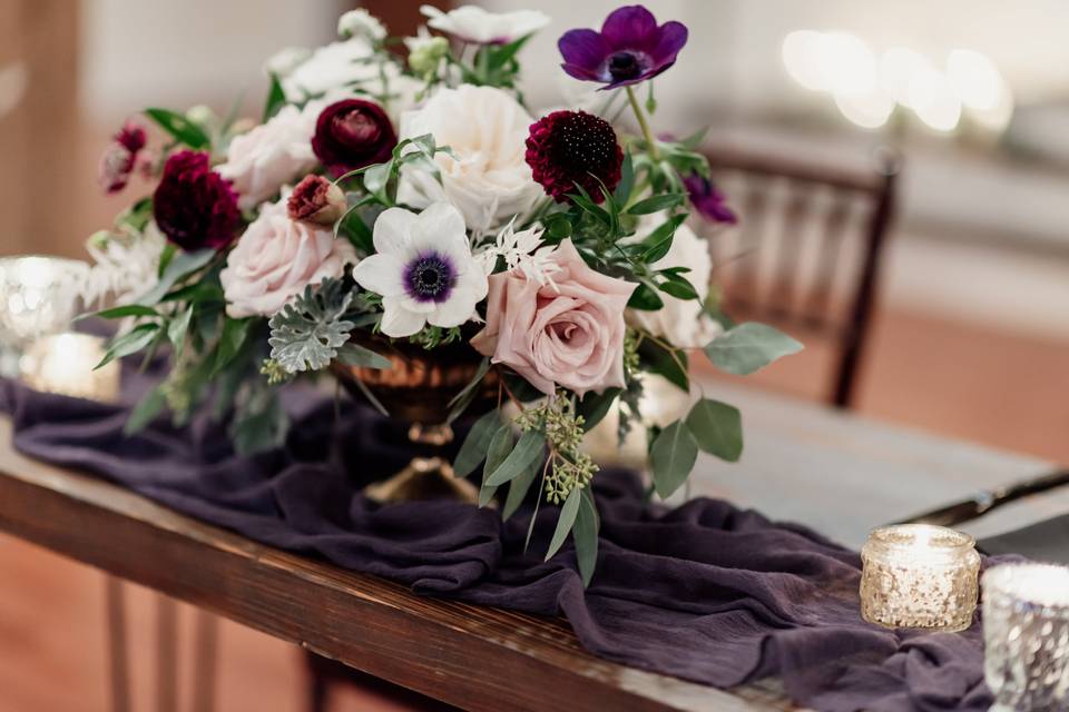 Sweetheart table