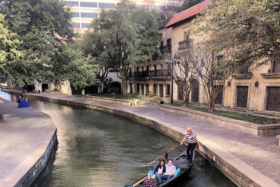 Canal gondola