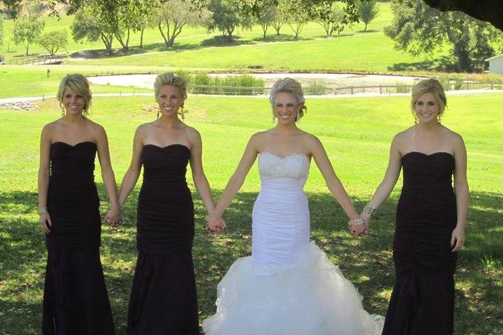 Bride and her bridesmaids