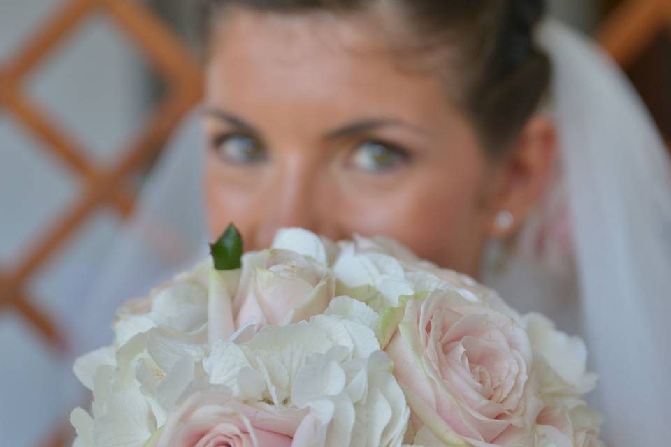 flowers, bouquet, romantic bouquet, roses and hydrangea