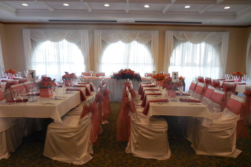 Restaurant wedding