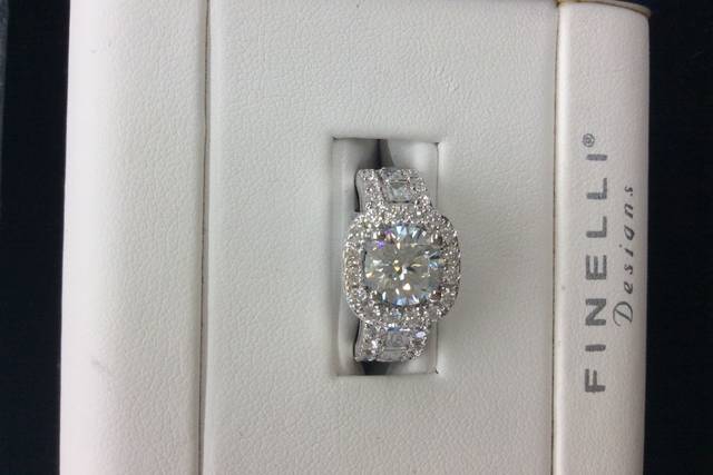 DON HENEFER JEWELERS