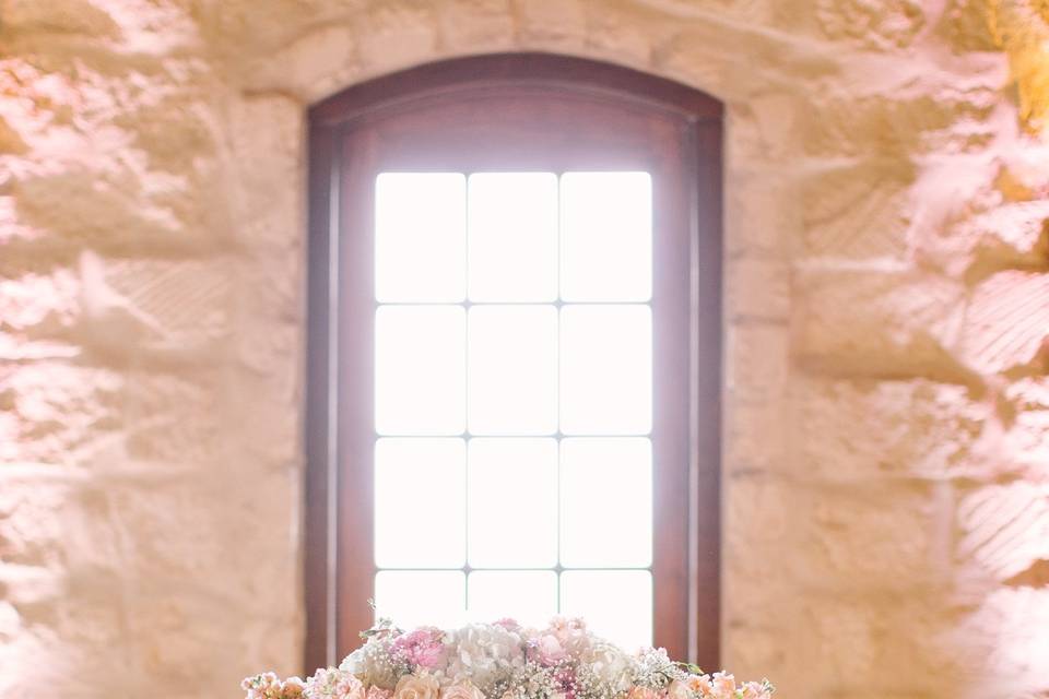 Round table with flowers