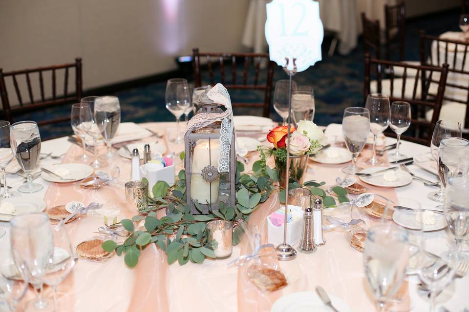Embassy Suites by Hilton Scottsdale Resort