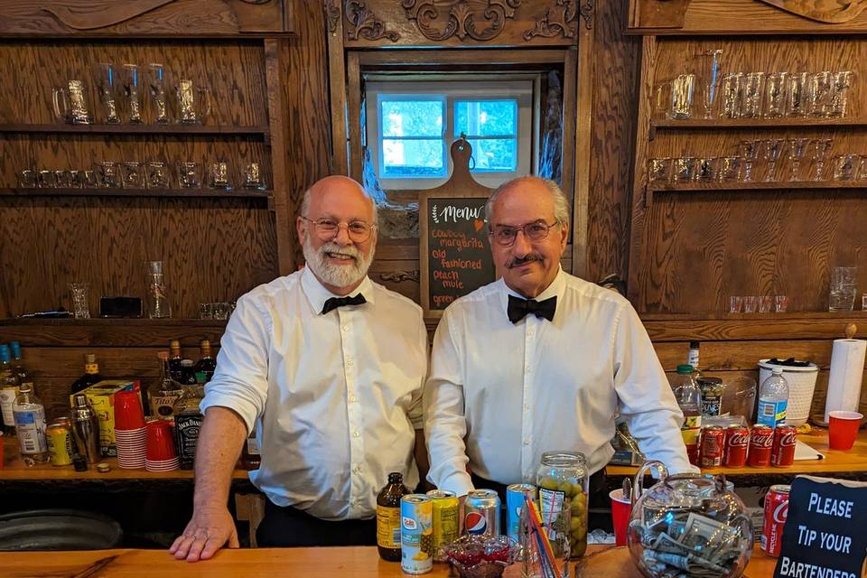 Dapper barkeepers