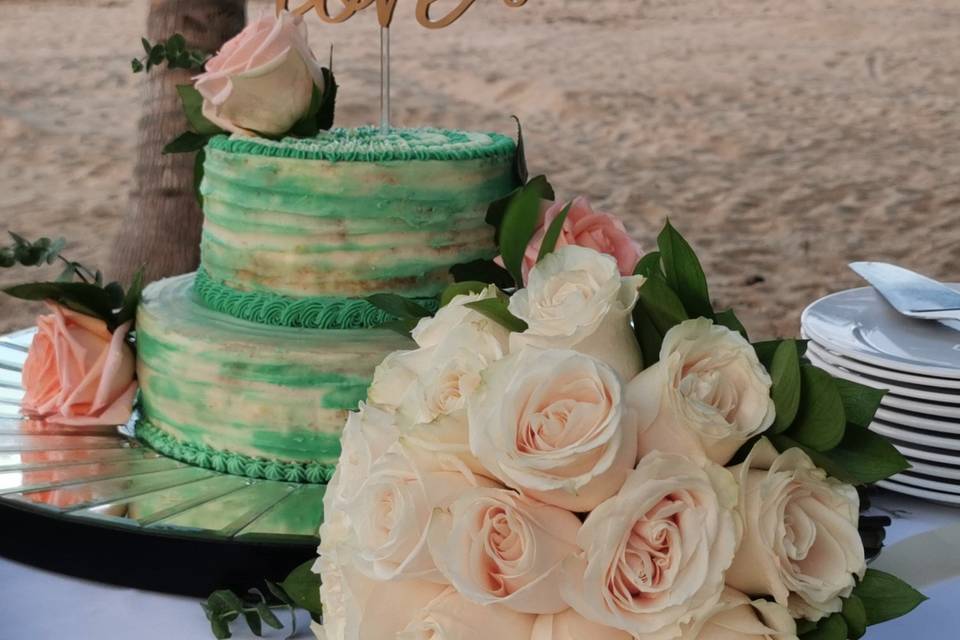 CAKE & FLOWERS