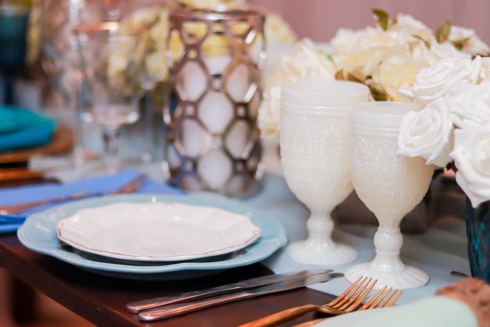 Classic Blue & White Elegance