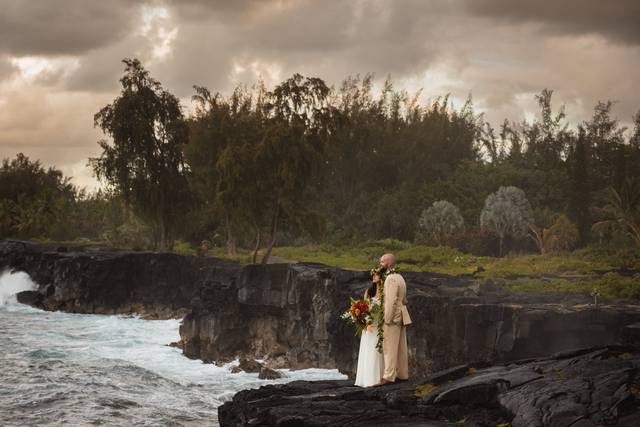 Knots in the Pines Hilo