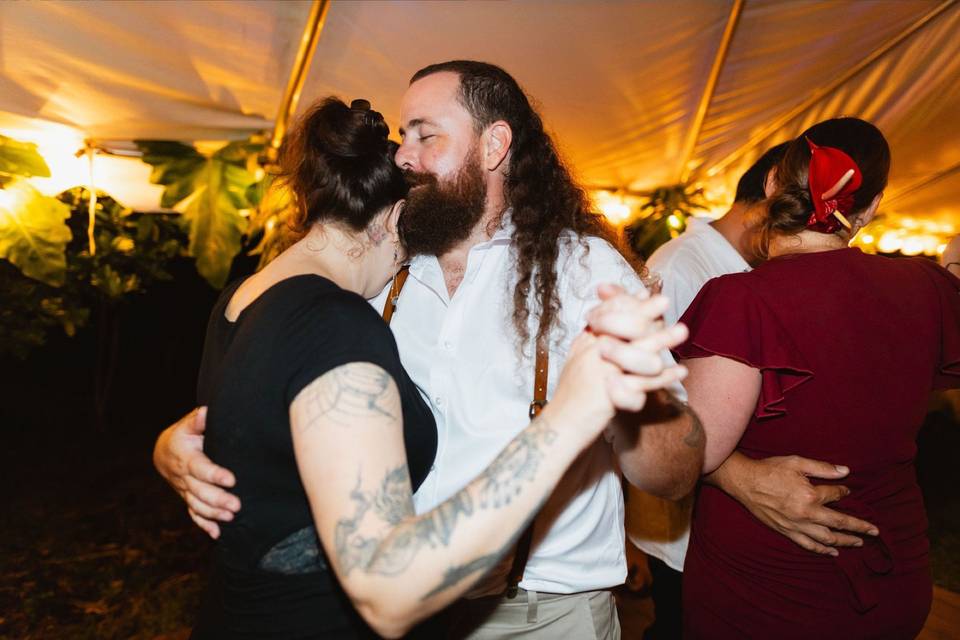 Knots in the Pines Wedding