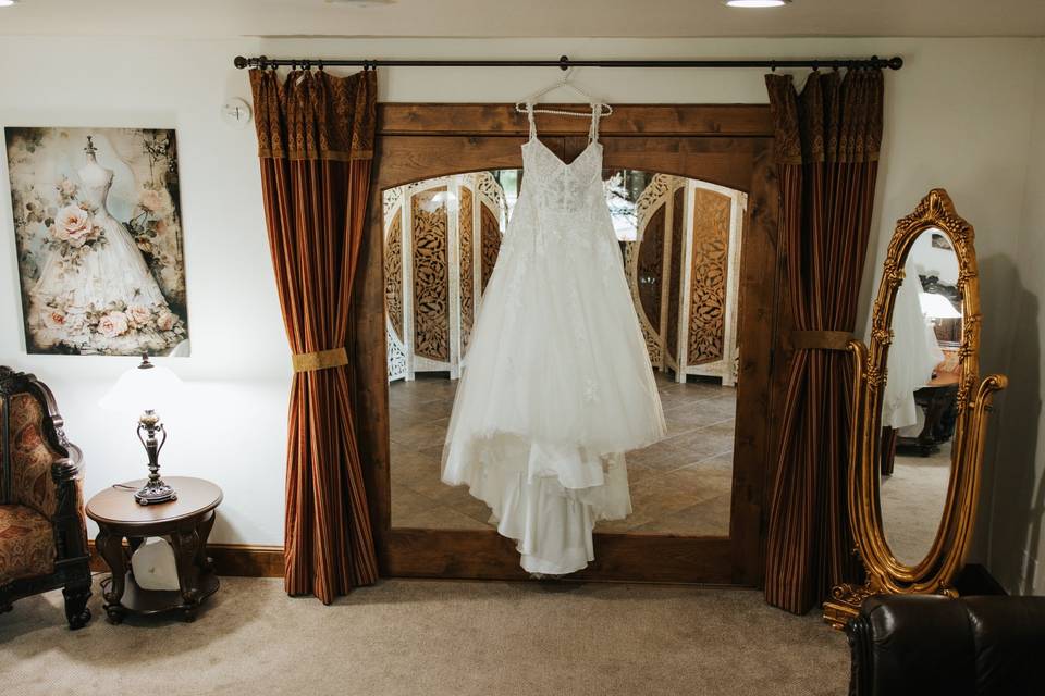 Bridal Suite - Dress