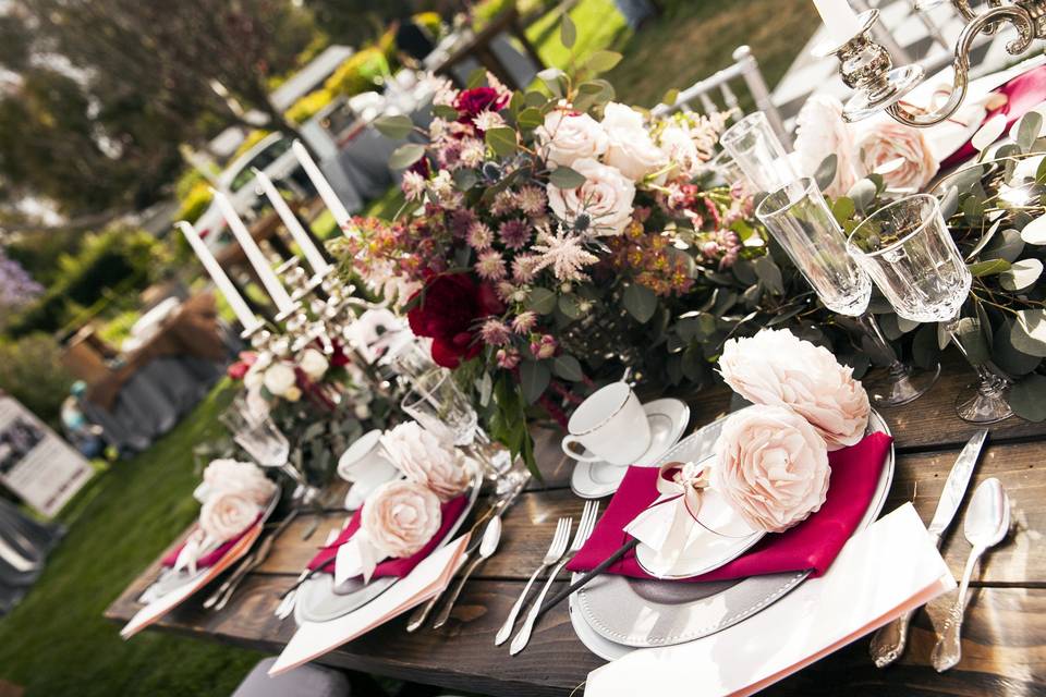 Floral centerpiece