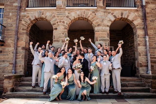 By New Pace Weddings